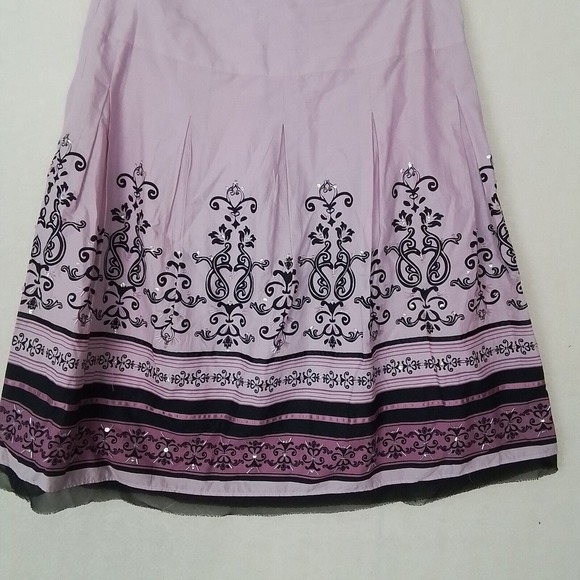 Apt 9 Knee Length Cotton Pleated Skirt Size 6 in Purple w/ Fleur de Lis Print - Picture 4 of 10